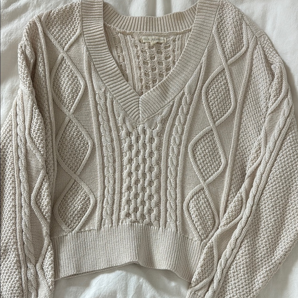 Cable Knit V-Neck Sweater - Cream